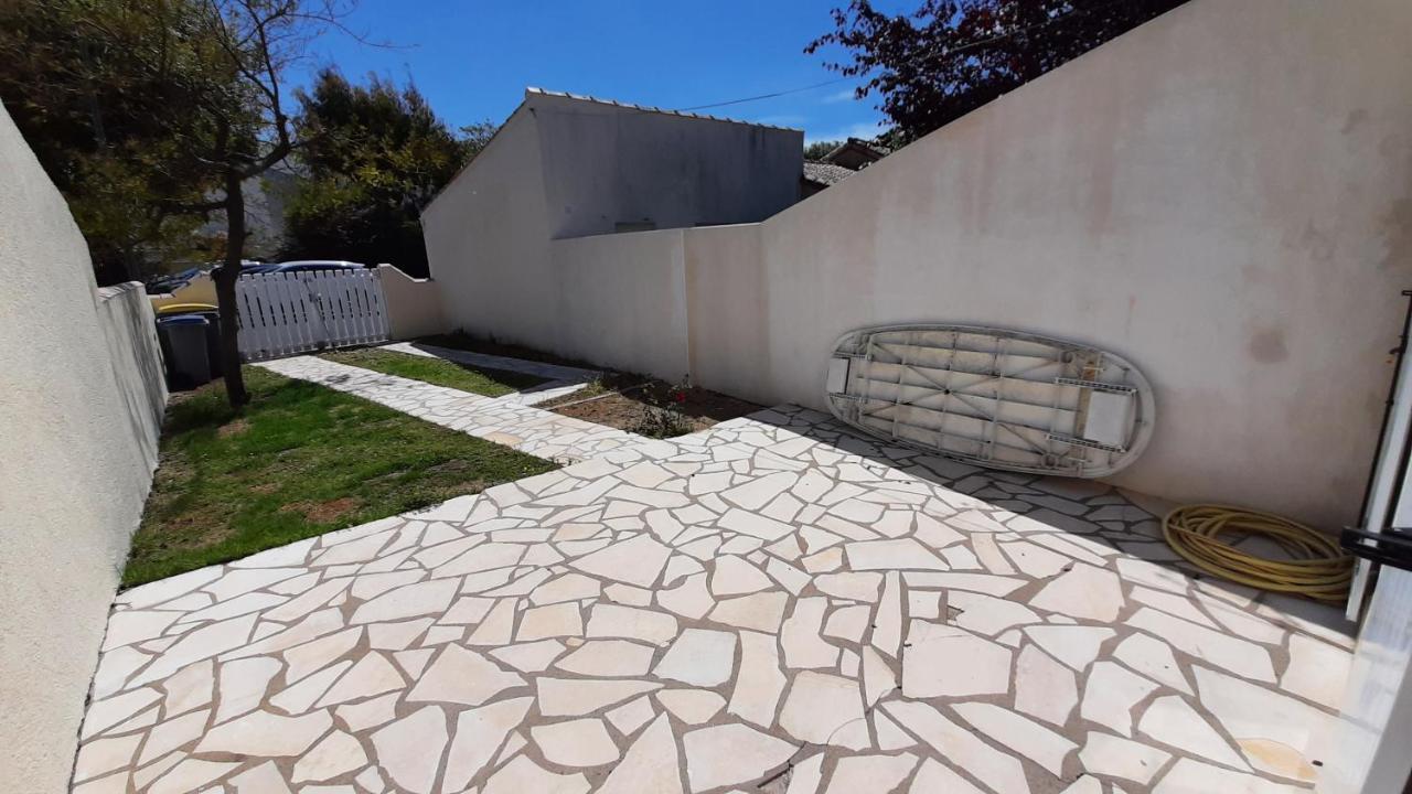 Charmante Maison De Ville Avec Jardin - 2 Chambres - 5 Pers Saint-Jean-de-Monts Eksteriør bilde