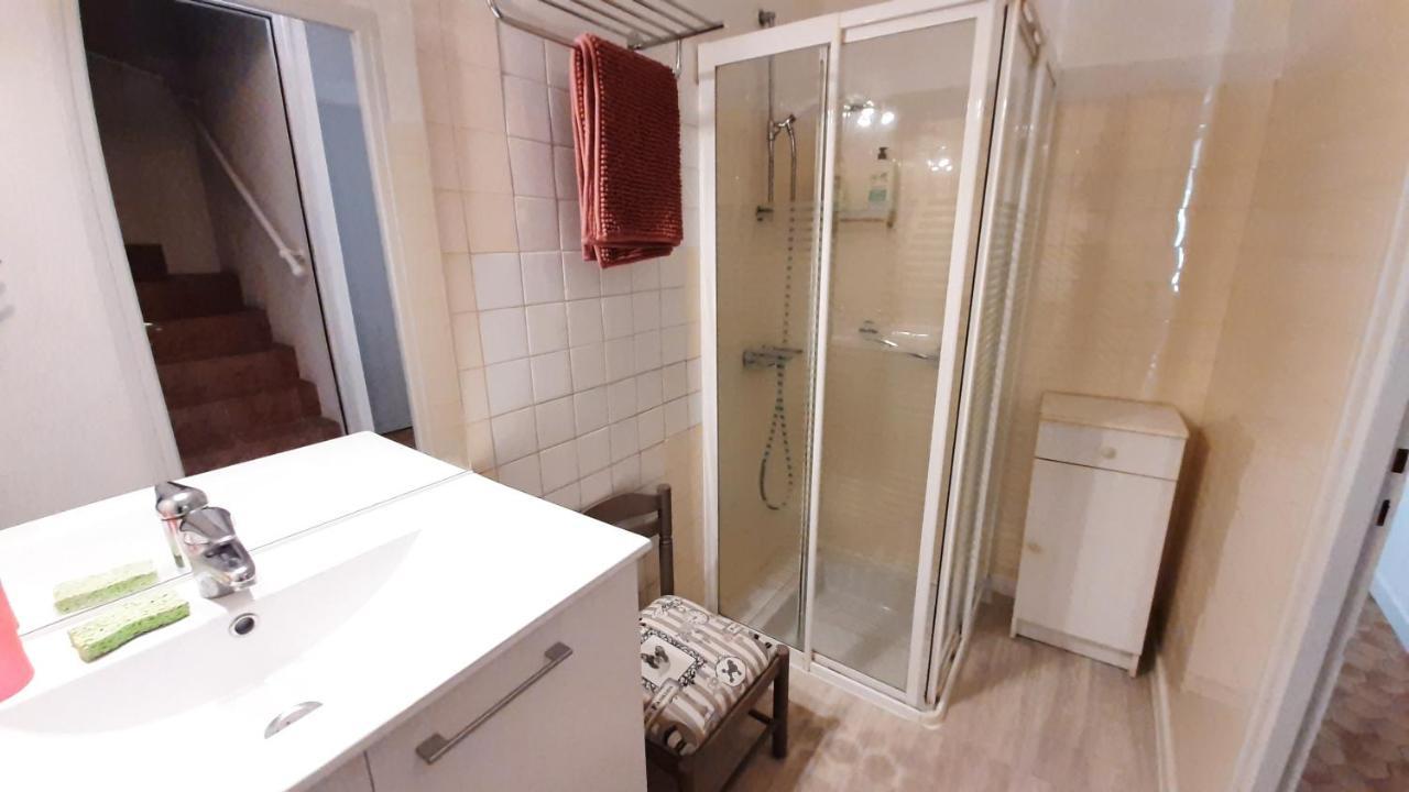 Charmante Maison De Ville Avec Jardin - 2 Chambres - 5 Pers Saint-Jean-de-Monts Eksteriør bilde
